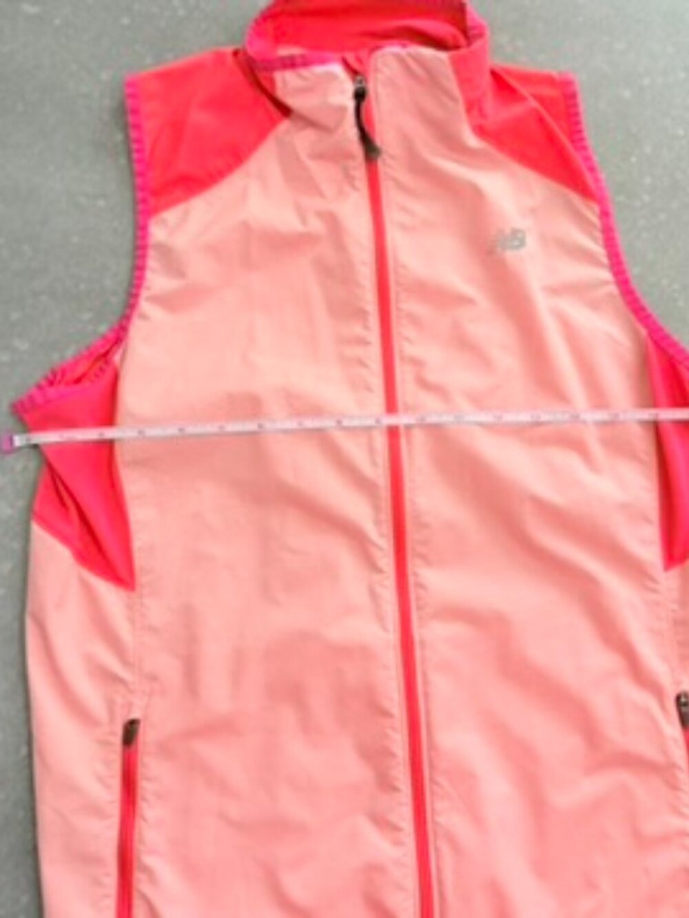 New Balance Neon Pink Lightweight Running Vest – Size L - Picture 10 of 11